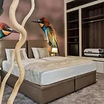 La Pergola & Prestige Panzio Guest house