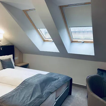 La Pergola & Prestige Panzio Penzion 3*