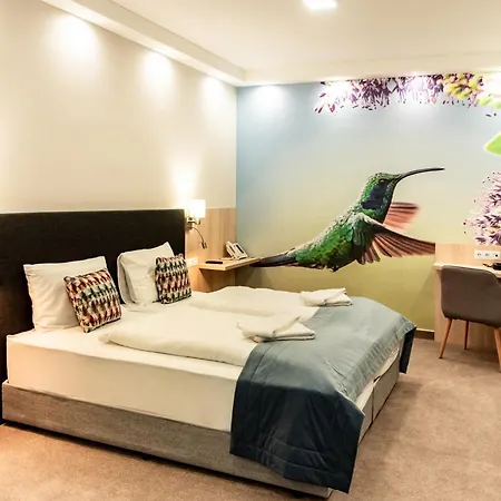 La Pergola & Prestige Panzio Penzion 3*
