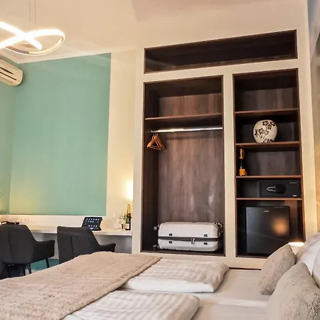 La Pergola & Prestige Panzio Affittacamere Kaposvár