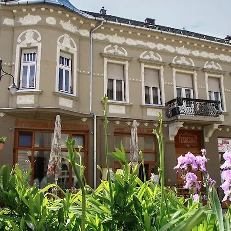 La Pergola & Prestige Panzio