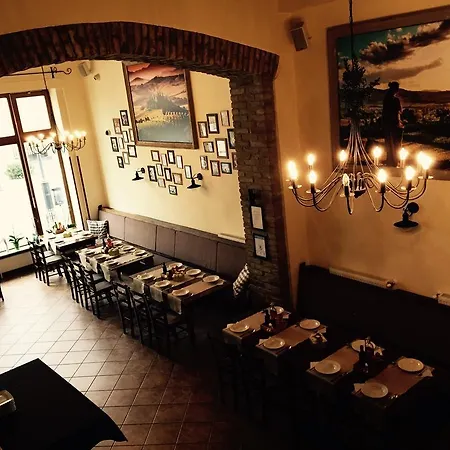 Гостевой дом La Pergola & Prestige Panzio