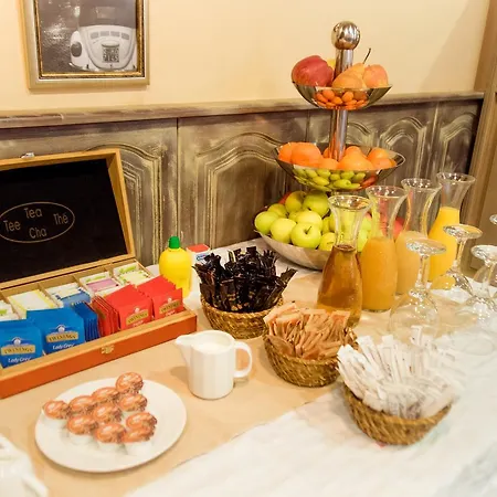 La Pergola & Prestige Panzio Гостевой дом